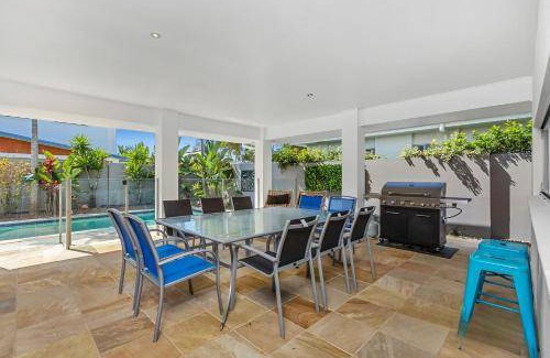 Kingscliff House | 395 m² House ∙ 5 bedrooms ∙ 10 guests