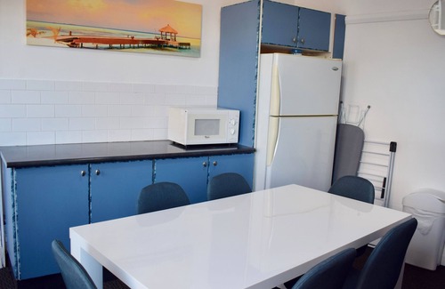 Haberfield Apartment | 3BR Stylish Haberfield Flat