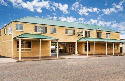 Central Mudgee Hotel | 42 m² Motel ∙ 4 guests