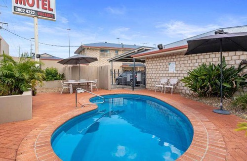 Hillcrest Hotel | 45 m² Hotel ∙ 2 bedrooms ∙ 10 guests