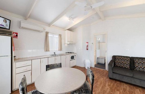 Benalla Resort | 45 m² Resort ∙ 2 bedrooms ∙ 6 guests