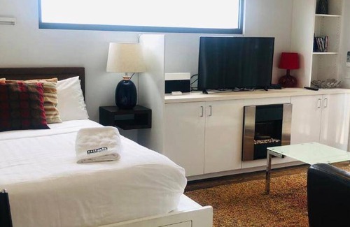 Prahran Apartment | 49 m² Apartment ∙ 3 guests