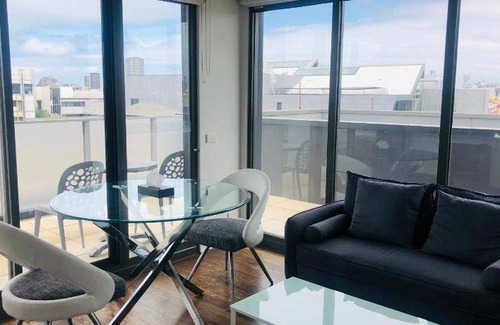 Prahran Apartment | 49 m² Apartment ∙ 3 guests