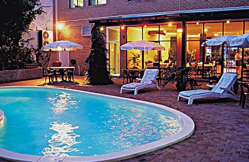 West Perth Apartment | 49 m² Serviced apartment ∙ 2 bedrooms ∙ 6 guests