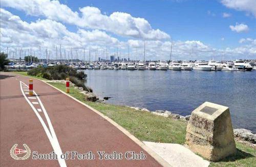 Applecross Apartment | 50 m² Apartment ∙ 1 bedroom ∙ 2 guests