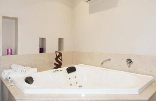Pomonal Villa | 525 m² Villa ∙ 5 bedrooms ∙ 10 guests