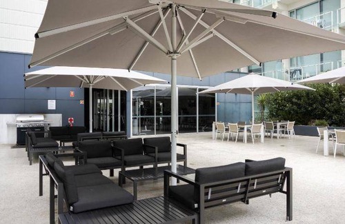 Walkerville Apartment | 54 m² Serviced apartment ∙ 2 bedrooms ∙ 10 guests