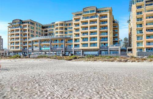 Glenelg Apartment | 55 m² Apartment ∙ 1 bedroom ∙ 2 guests