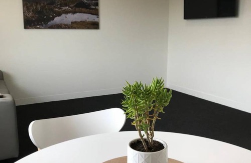Launceston CBD Apartment | 55 m² Apartment ∙ 4 guests