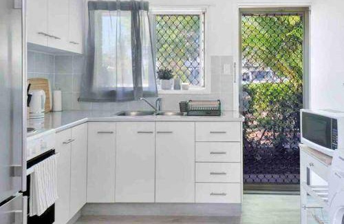 Bundaberg South Apartment | 60 m² Apartment ∙ 2 bedrooms ∙ 5 guests