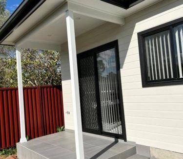 Doonside Apartment | 60 m² Apartment ∙ 2 bedrooms ∙ 4 guests