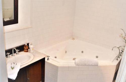 Kilmore Bed & Breakfast | 60 m² Bed and breakfast ∙ 4 guests