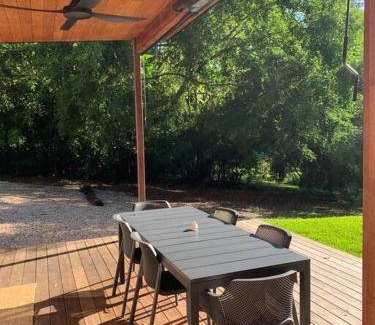 Ewingsdale House | 60 m² House ∙ 2 bedrooms ∙ 4 guests