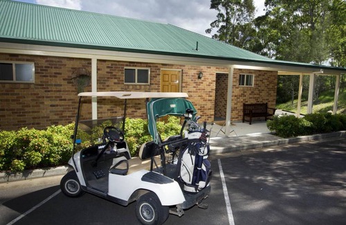 Wingham Hotel | 60 m² Motel ∙ 10 guests