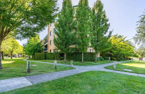 Manuka Apartment | 65 m² Apartment ∙ 1 bedroom ∙ 2 guests