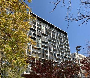 Canberra City Centre Apartment | 65 m² Apartment ∙ 1 bedroom ∙ 2 guests