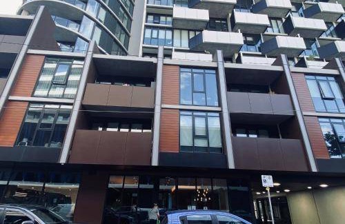 Cremorne Apartment | 70 m² Apartment ∙ 2 bedrooms ∙ 4 guests