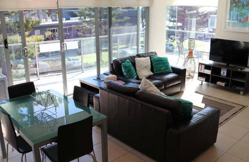Cowes Apartment | 70 m² Apartment ∙ 2 bedrooms ∙ 4 guests