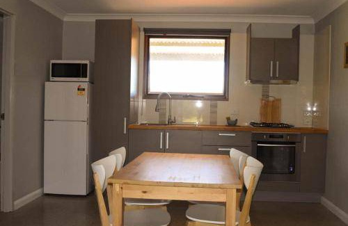 Perth Ski Chalet | 70 m² Chalet ∙ 3 bedrooms ∙ 6 guests