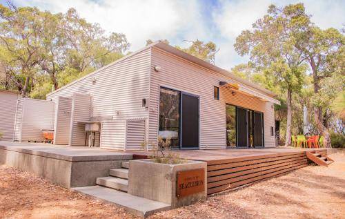 Hamelin Bay House | 70 m² House ∙ 4 bedrooms ∙ 12 guests