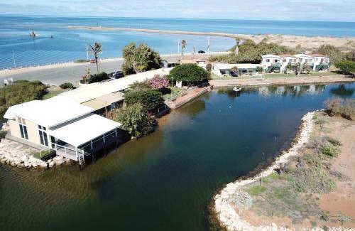 Babbage Island Apartment | 70 m² Serviced apartment ∙ 2 bedrooms ∙ 6 guests