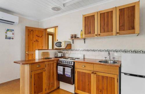 Kettering Villa | 70 m² Villa ∙ 2 bedrooms ∙ 4 guests
