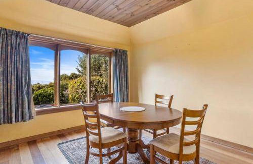 Kettering Villa | 70 m² Villa ∙ 2 bedrooms ∙ 4 guests