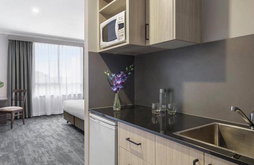 North Ryde Apartment | 77 m² Serviced apartment ∙ 2 bedrooms ∙ 127 guests