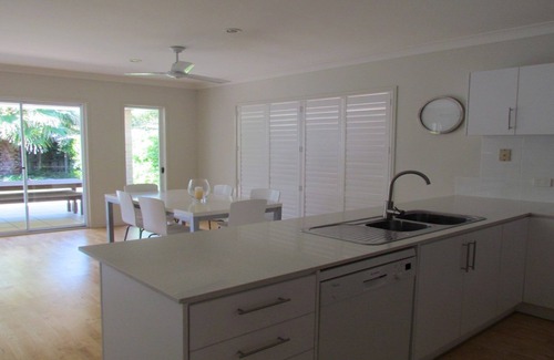 Moffat Beach House | 77 Roderick St Moffat Beach QLD