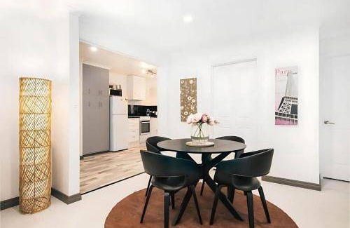 North Hobart Apartment | 80 m² Apartment ∙ 2 bedrooms ∙ 4 guests