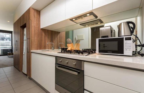 South Yarra Apartment | 80 m² Apartment ∙ 2 bedrooms ∙ 4 guests