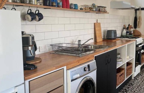 Police Point House | 80 m² House ∙ 1 bedroom ∙ 2 guests