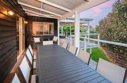 Eagle Bay House | 809 m² House ∙ 6 bedrooms ∙ 10 guests