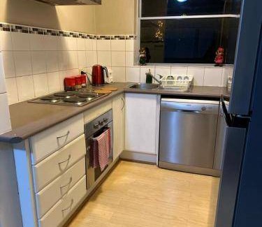 Kalgoorlie Apartment | 85 m² Serviced apartment ∙ 3 bedrooms ∙ 4 guests