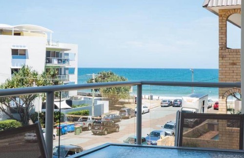 Kings Beach Apartment | 90 m² Apartment ∙ 3 bedrooms ∙ 10 guests
