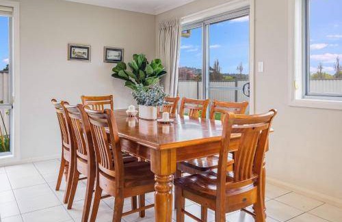 Berridale House | 90 m² House ∙ 4 bedrooms ∙ 10 guests