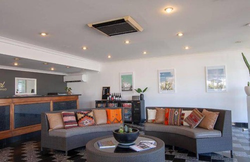 Westcourt Apartment | 90 m² Serviced apartment ∙ 3 bedrooms ∙ 8 guests