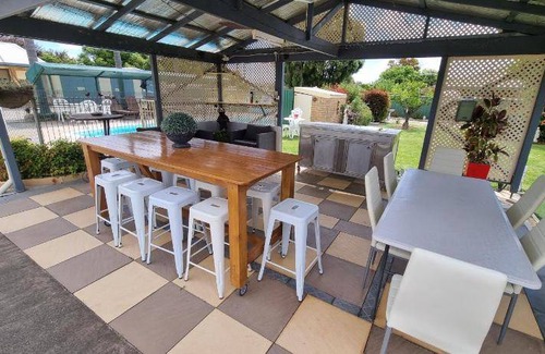 Corowa Hotel | 92 m² Motel ∙ 8 guests