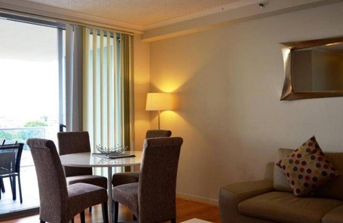 Spring Hill Apartment | 95 m² Serviced apartment ∙ 4 guests