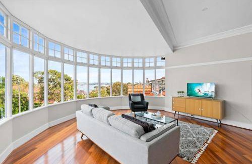 Cremorne Apartment | 96 m² Apartment ∙ 2 bedrooms ∙ 4 guests