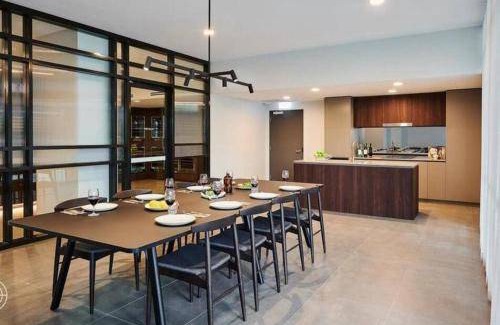 Belconnen Apartment | 97 m² Apartment ∙ 2 bedrooms ∙ 4 guests