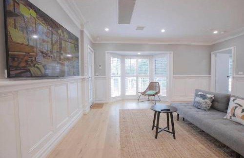 Vermont South House | 98 m² House ∙ 2 bedrooms ∙ 5 guests