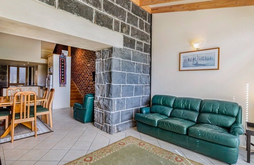 Port Fairy House | A 3 storey home with views of the Moyne River