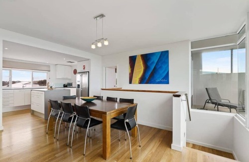 Middleton House | Absolute Luxury Beachfront - Middleton