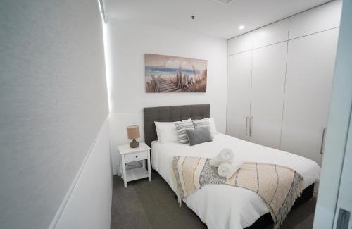 Broadbeach Apartment | Air On Broadbeach - Stunning Ocean Views!