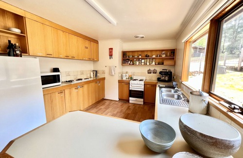 Sawmill Settlement Cabin | Albaski Lodge – Room 4