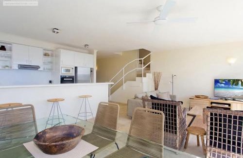 Noosa Heads Apartment | Allambi Apartment 5 Allambi Rise 25