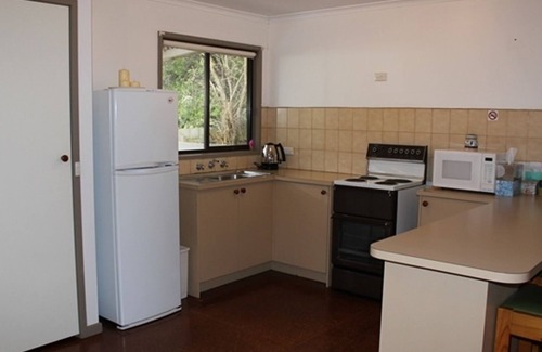 Ventnor House | Anchorage Retreat - 3 minute walk to Ventnor bay beach