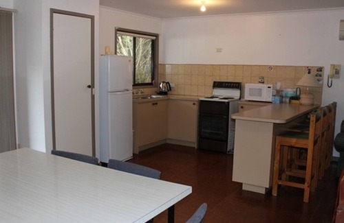Ventnor House | Anchorage Retreat - 3 minute walk to Ventnor bay beach
