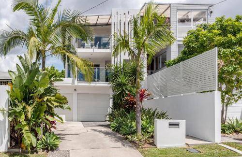 Wooloowin Apartment | Apartment ∙ 1 bedroom ∙ 2 guests